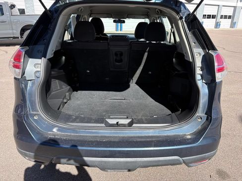 Used 2015 Nissan Rogue S AWD/4WD image 26
