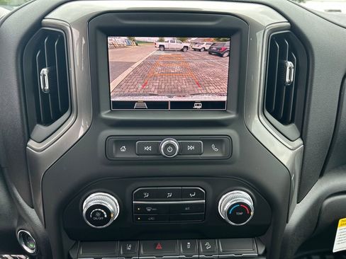 New 2026 GMC Sierra 2500 Pro w/ X31 Off-Road Package image 15