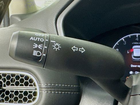 Used 2026 Honda HR-V EX-L image 15