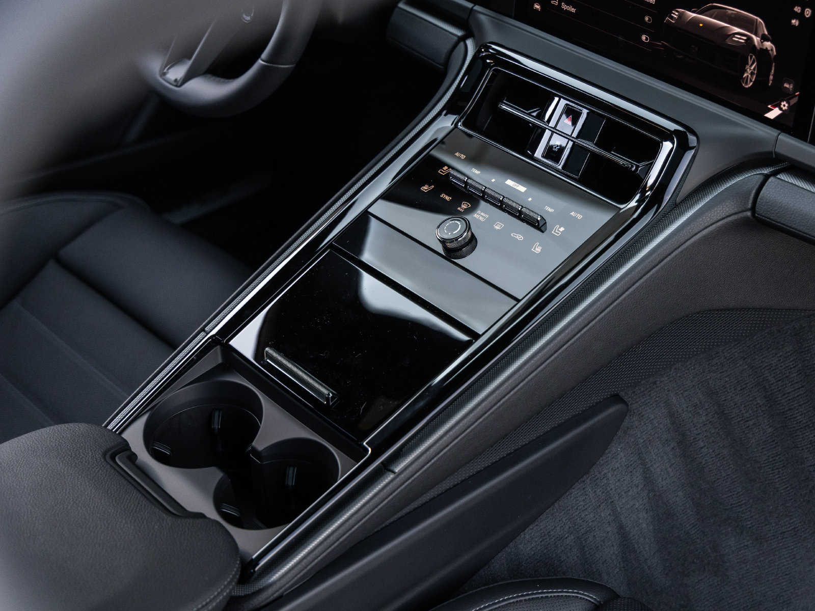 Certified 2026 Porsche Panamera 4 AWD/4WD image 29