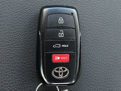 Used 2025 Toyota Camry LE FWD image 22