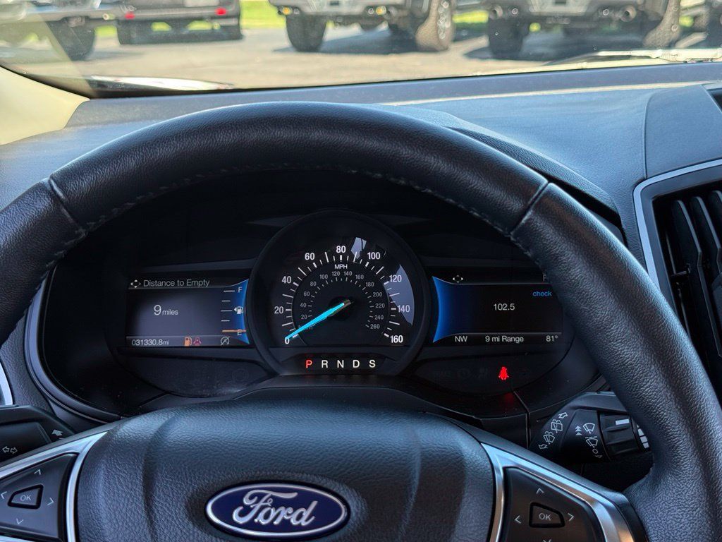 Used 2023 Ford Edge SEL w/ Convenience Package AWD/4WD image 7