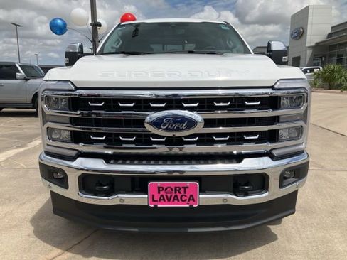 New 2025 Ford F250 Lariat w/ Lariat Ultimate Package image 3