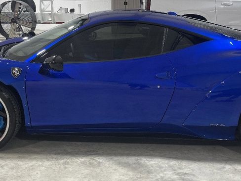 Used 2015 Ferrari 458 Italia Coupe image 14