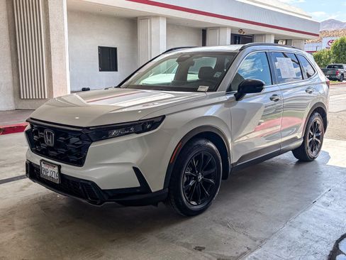 Used 2024 Honda CR-V Sport-L image 3