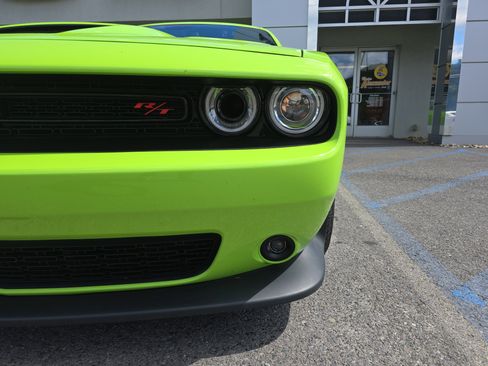 Used 2023 Dodge Challenger R/T Scat Pack image 10