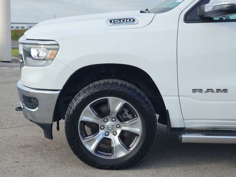 Used 2023 RAM 1500 Laramie AWD/4WD image 9