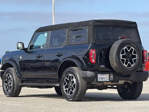 Used 2024 Ford Bronco Outer Banks AWD/4WD image 6