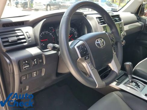 Used 2020 Toyota 4Runner SR5 Premium w/ Moonroof Package AWD/4WD image 19