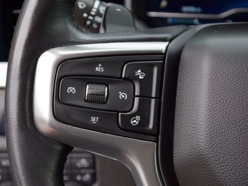 Used 2022 Chevrolet Silverado 1500 LTZ w/ LTZ Premium Package AWD/4WD image 8