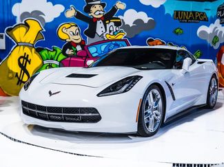 Used 2020 Chevrolet Corvette Stingray Coupe w/ 1LT RWD video 2
