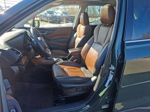 Used 2023 Subaru Forester Touring image 14