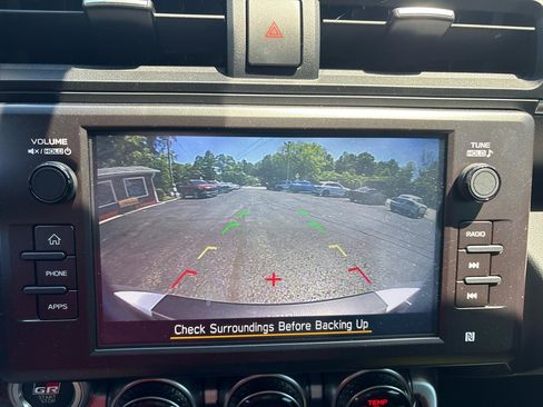 Used 2025 Toyota GR86 Premium w/ ALL Weather Mat Package (TMS) RWD image 17