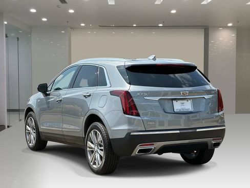 Used 2025 Cadillac XT5 Premium Luxury AWD/4WD image 3