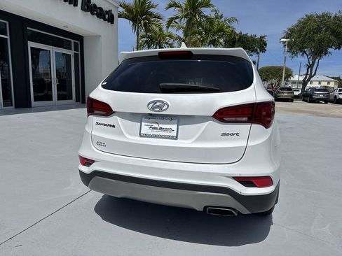 Used 2018 Hyundai Santa Fe Sport w/ 2.4L Value Package 02 FWD image 25