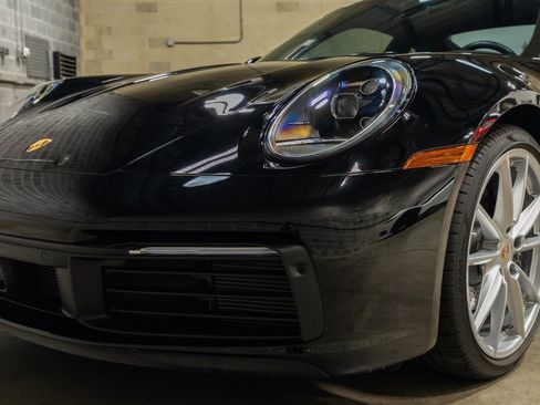 Used 2020 Porsche 911 Carrera RWD image 20