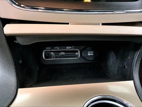 Used 2014 Jeep Grand Cherokee Limited w/ Luxury Group II AWD/4WD image 15