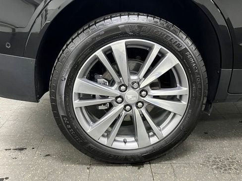 Certified 2025 Cadillac XT5 Premium Luxury w/ Technology Package AWD/4WD image 12