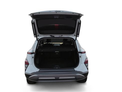 Used 2024 Hyundai Kona Limited FWD image 29