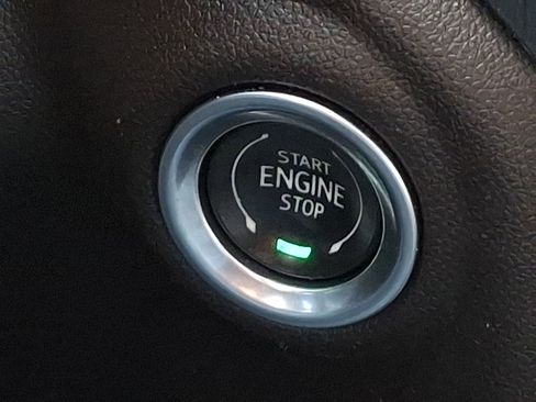 Used 2022 GMC Sierra 1500 Denali w/ Denali Premium Package image 24