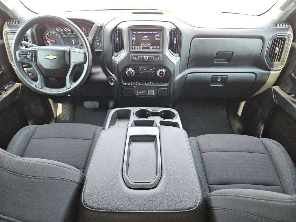 Certified 2022 Chevrolet Silverado 1500 Custom RWD image 16
