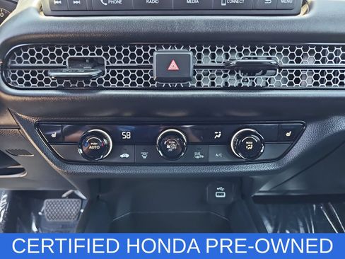 Certified 2025 Honda HR-V Sport image 22