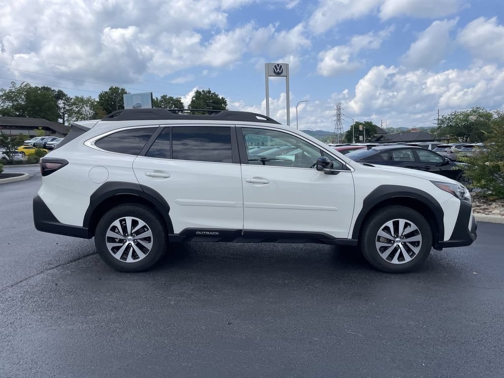 Used 2025 Subaru Outback Premium w/ Popular Package #1 AWD/4WD image 4
