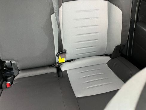 Used 2025 Toyota Tacoma TRD Off-Road image 37