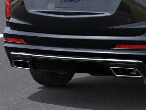 New 2025 Cadillac XT6 Luxury image 14