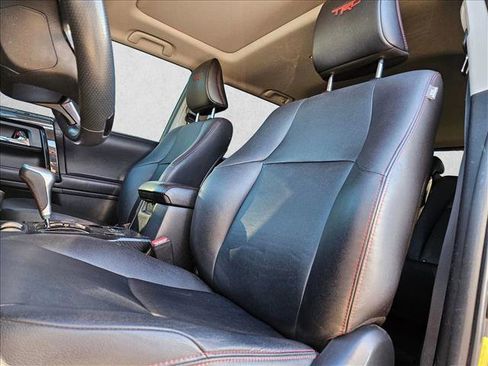 Used 2018 Toyota 4Runner TRD Off-Road Premium image 10