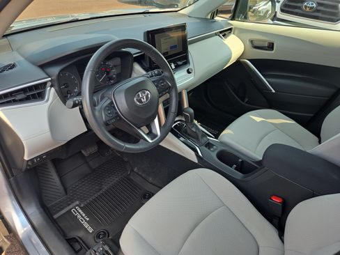 Certified 2023 Toyota Corolla Cross LE AWD/4WD image 15