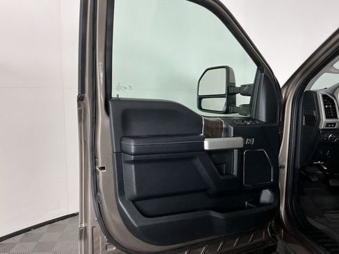 Used 2020 Ford F350 Lariat w/ Lariat Ultimate Package AWD/4WD image 13