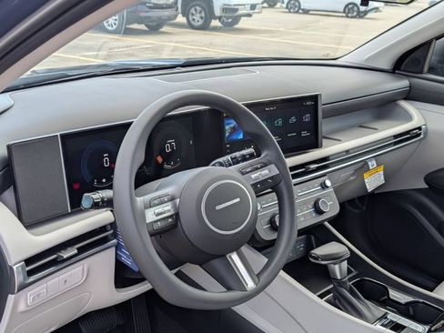 New 2026 Hyundai Tucson SE FWD image 12