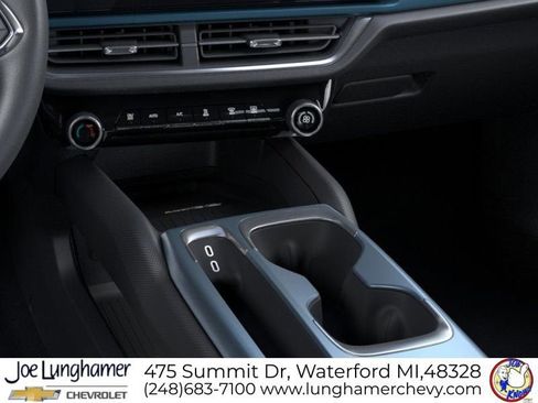 New 2026 Chevrolet Equinox EV LT image 23