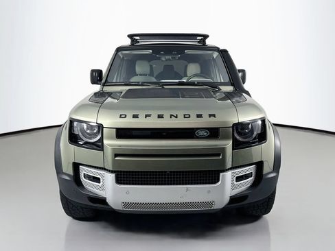 Used 2020 Land Rover Defender 110 First Edition AWD/4WD image 6