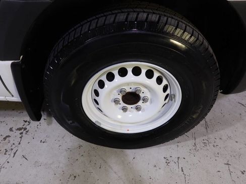 Used 2020 Mercedes-Benz Sprinter 2500 w/ Driver Convenience Package image 36