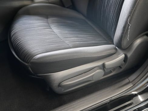 Used 2019 Nissan Sentra SV FWD image 26