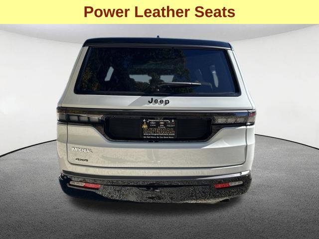 Used 2026 Jeep Grand Wagoneer Summit AWD/4WD image 11