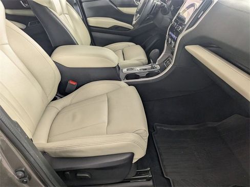 Used 2022 Subaru Ascent Limited w/ Technology Package image 37