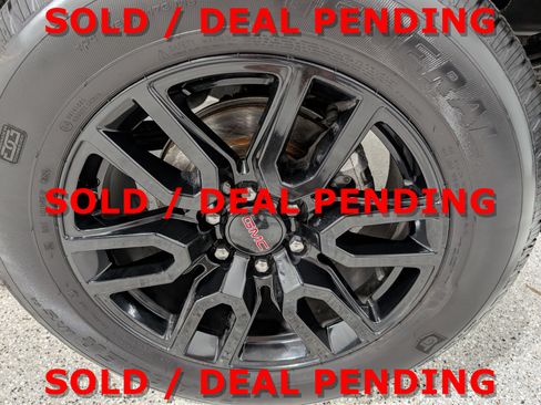 Used 2025 GMC Sierra 1500 Elevation AWD/4WD image 11
