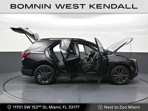 Used 2023 Chevrolet Equinox RS image 29