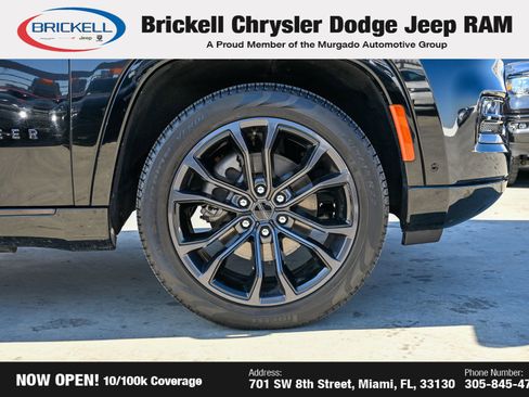 Used 2023 Jeep Grand Wagoneer Series II w/ Quick Order Packagew 28T image 36