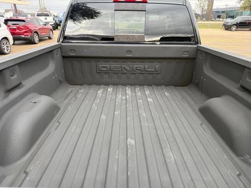 Used 2015 GMC Sierra 2500 Denali w/ Duramax Plus Package image 14