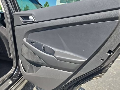 Used 2017 Hyundai Tucson Sport w/ Cargo Package AWD/4WD image 33