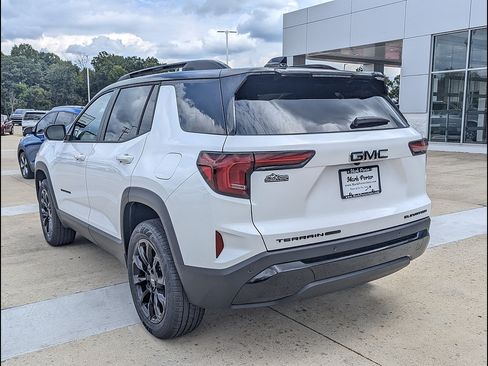 New 2027 GMC Terrain Elevation w/ Black Edition AWD/4WD image 8