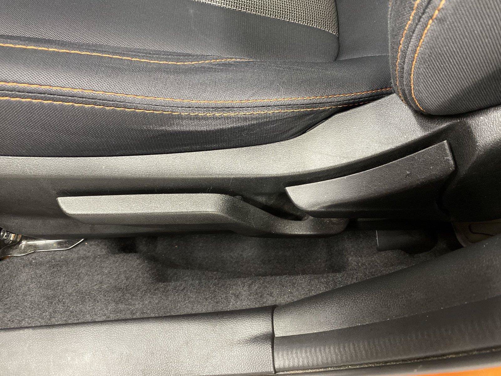Used 2019 Subaru Crosstrek 2.0i Premium AWD/4WD image 18