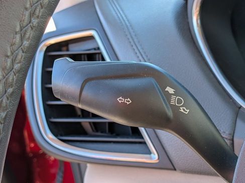 Used 2018 Lincoln MKX Select w/ Select Plus Package image 10