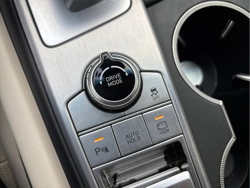 Used 2019 Genesis G70 3.3T Design image 40