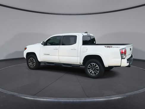 Used 2022 Toyota Tacoma TRD Sport RWD image 6