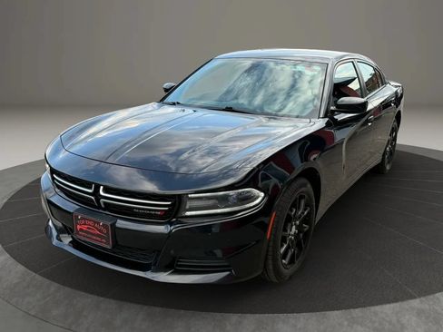 Used 2017 Dodge Charger SE w/ Popular Equipment Group AWD/4WD image 1